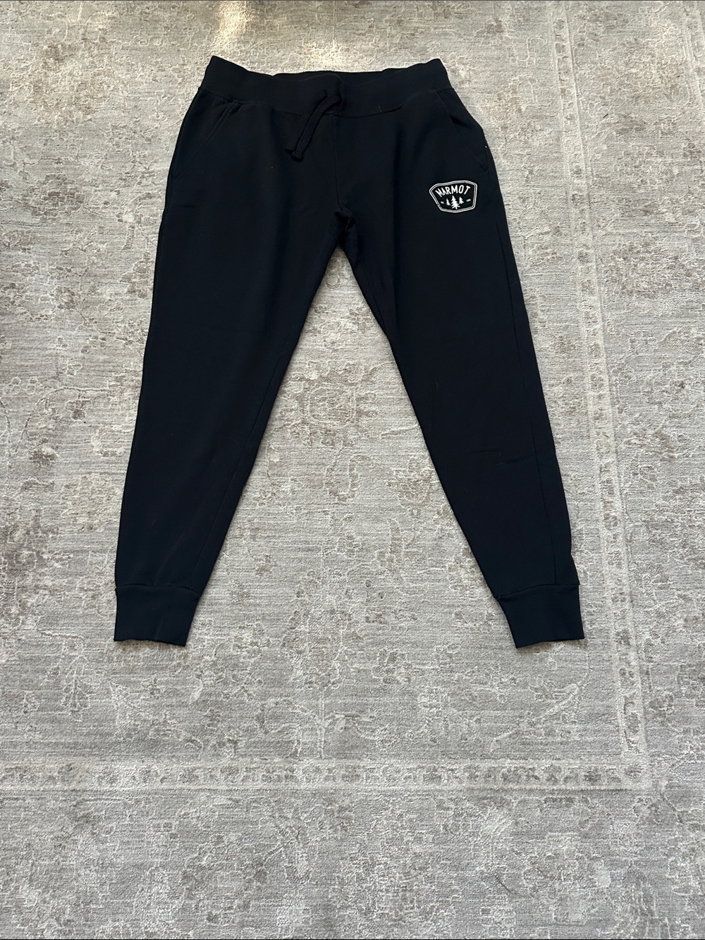 Marmot Mountain Works Men’s Large Black Joggers.